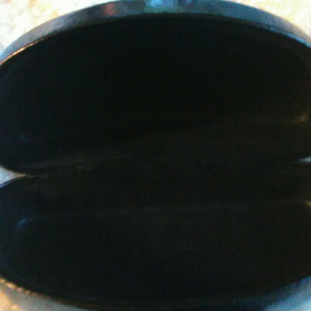 Case - Picture 2 of 2